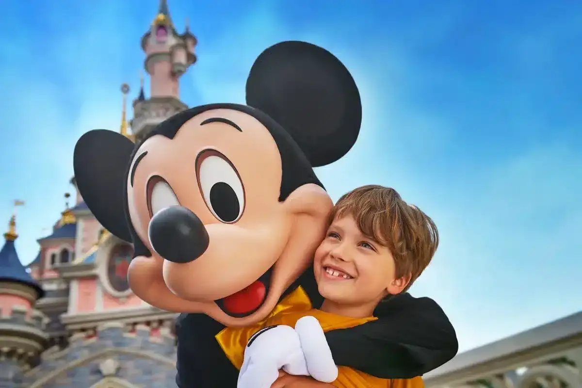 Disneyland Paris z dziećmi - bilety, atrakcje i plan wizyty