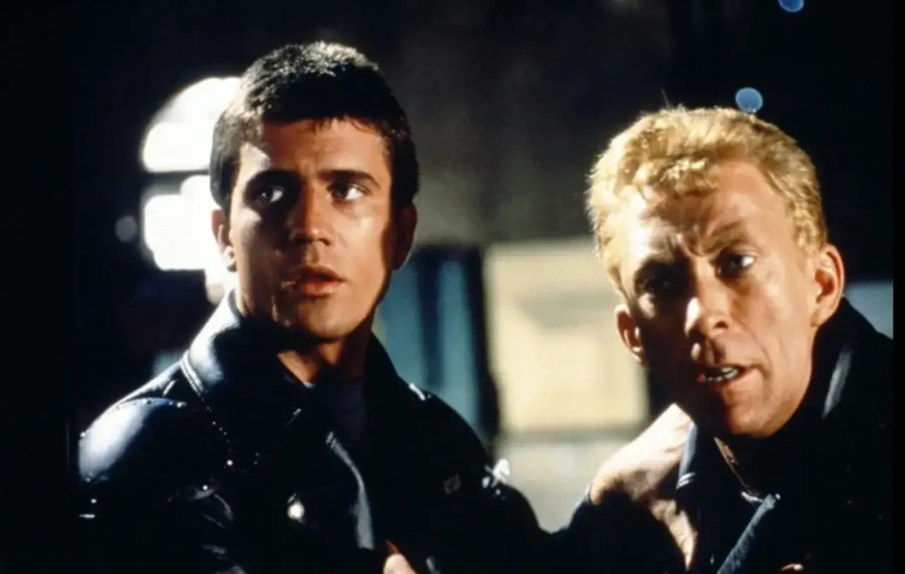 Mel Gibson: Kultowe filmy i reżyserskie arcydzieła. Odkryj jego karierę.