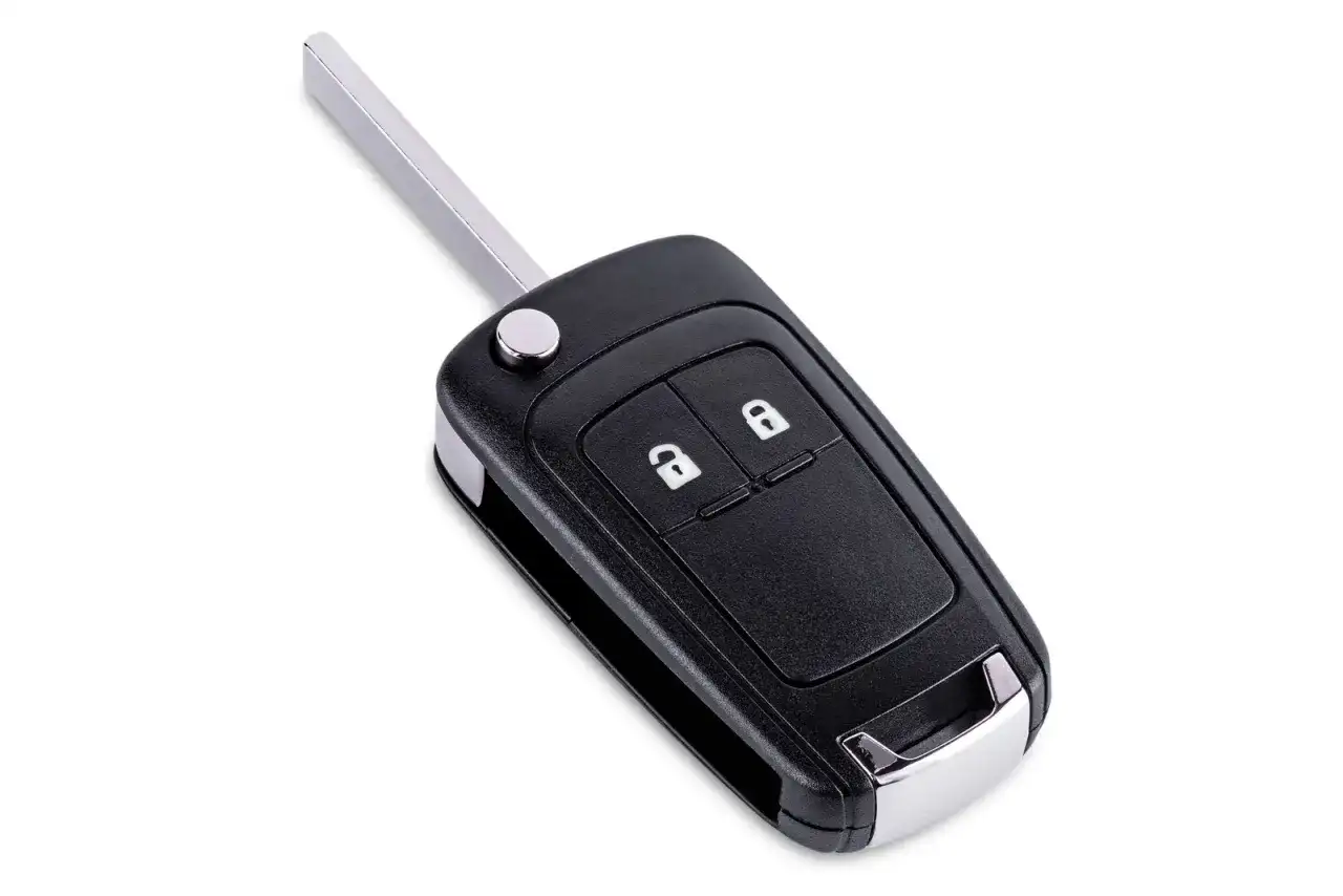 Wymiana baterii w kluczyku Opel Astra J: Instrukcja krok po kroku
