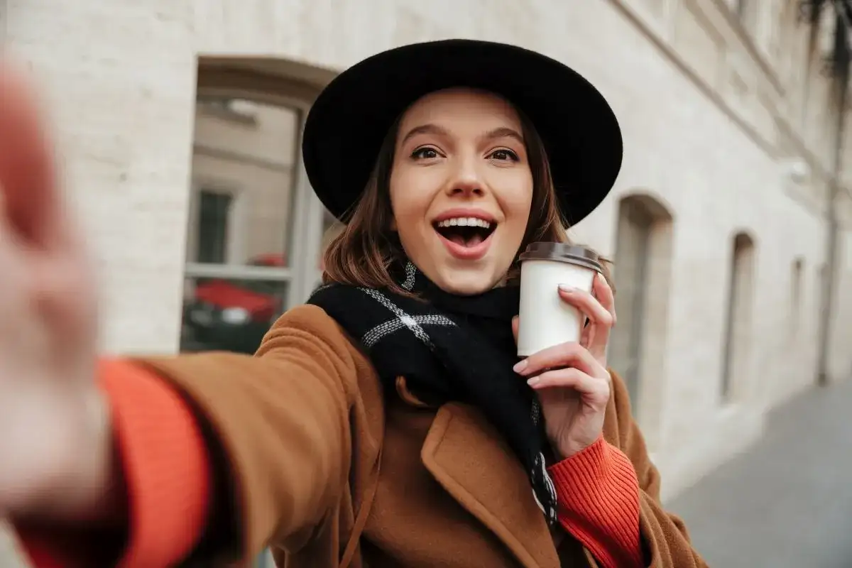 iPhone - idealne selfie z makijażem? Poznaj ustawienia!