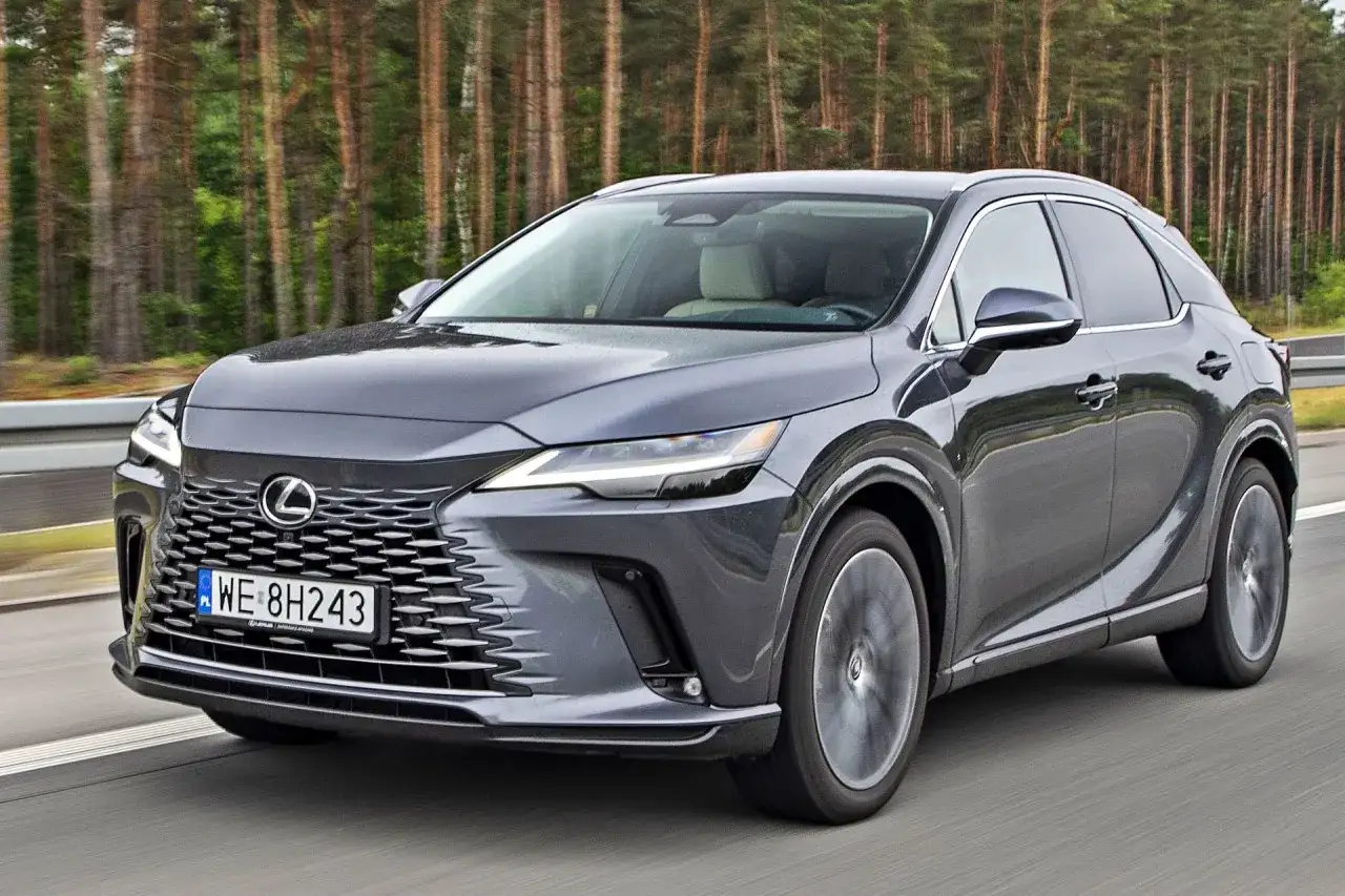 Lexus RX - Cena, wersje i cennik - Która wersja ma najwięcej sensu?