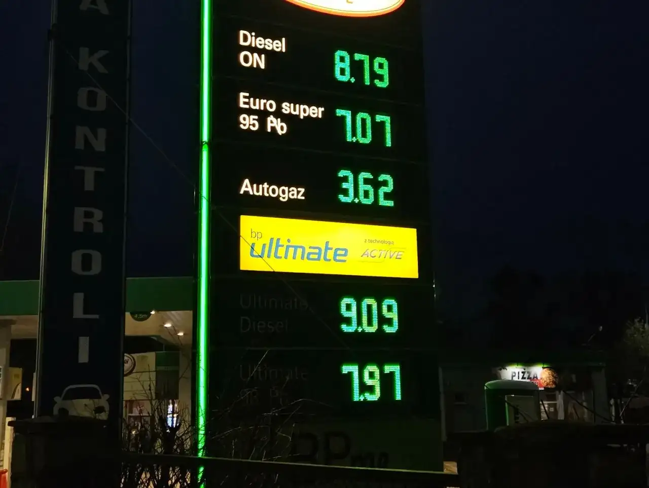Olej napędowy - kiedy standard wystarczy, a kiedy warto dopłacić?