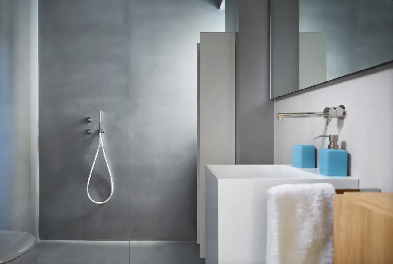 Douche sans carrelage - Les meilleures alternatives durables