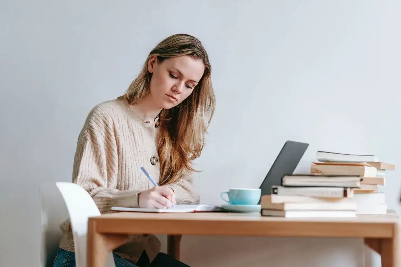 Escribir en inglés B1 - Guía completa y ejemplo práctico