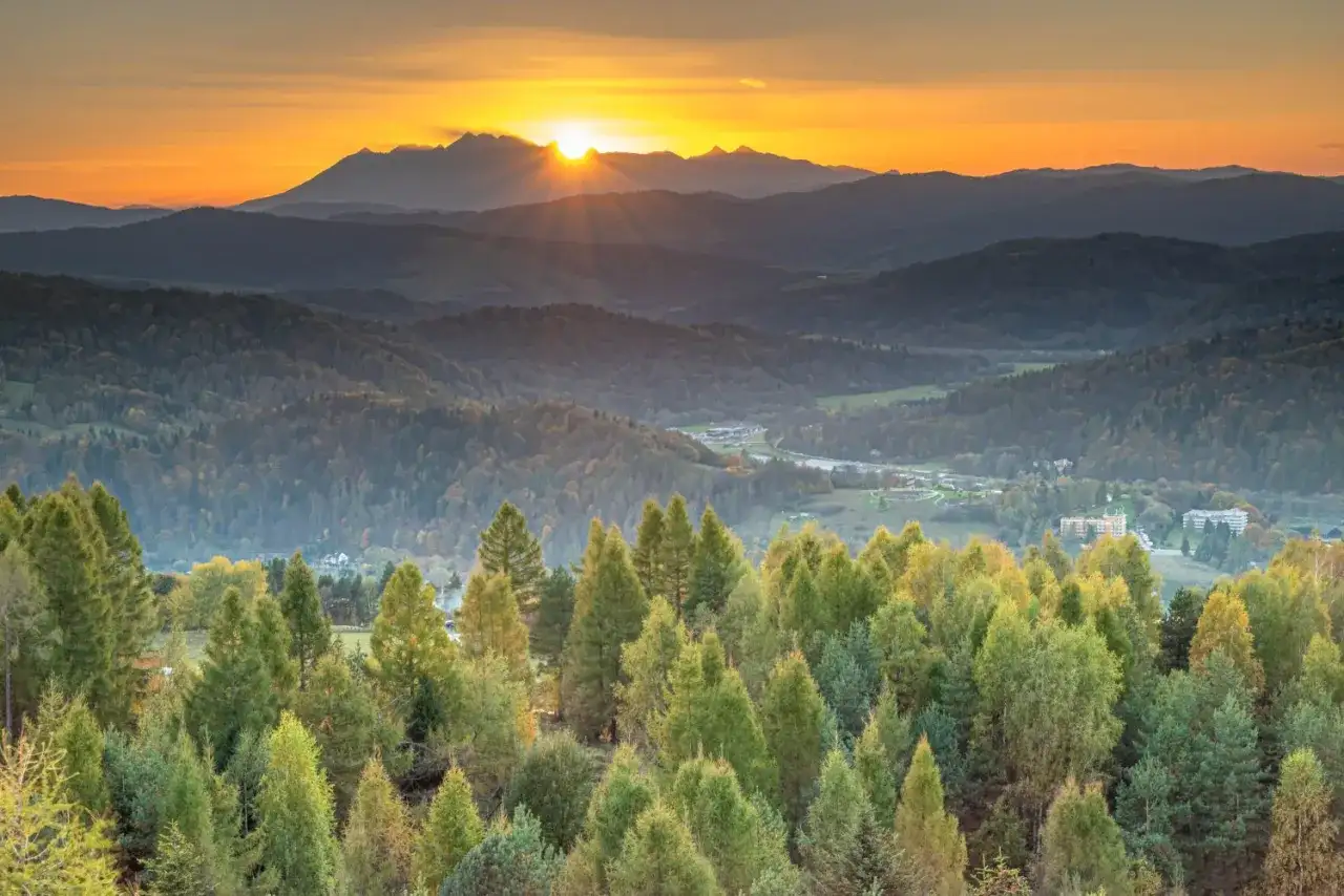 Gdzie na weekend w Polsce? Sprawdzone miejsca na city break i naturę