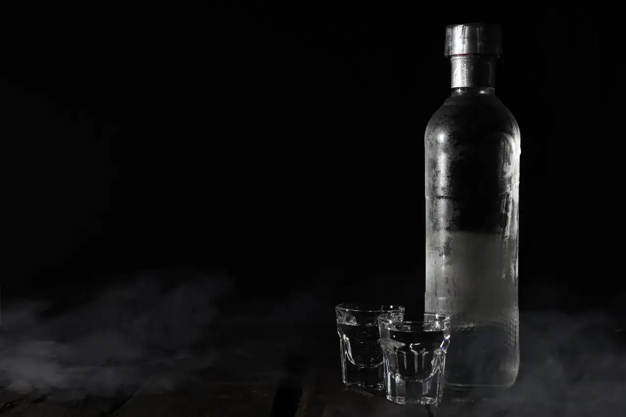 Jak długo może stać otwarta wódka - Czy po roku nadal jest dobra?