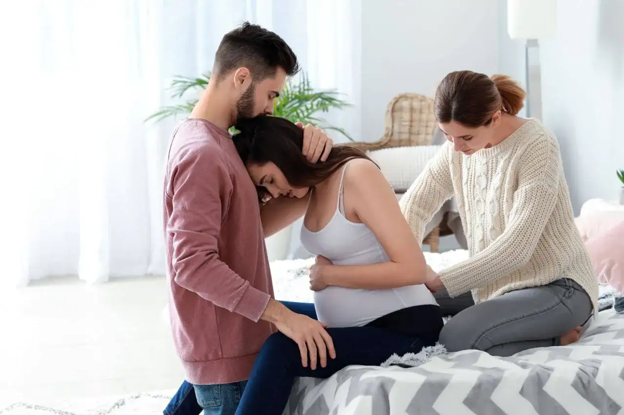 Doula przy porodzie - kim jest i kiedy naprawdę pomaga?
