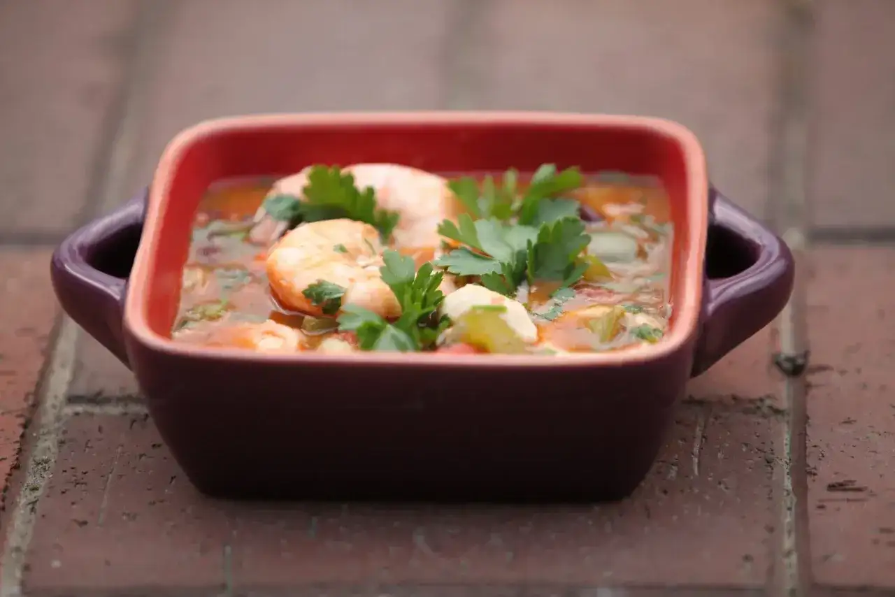 Gumbo krok po kroku - jak ugotować luizjański gulasz