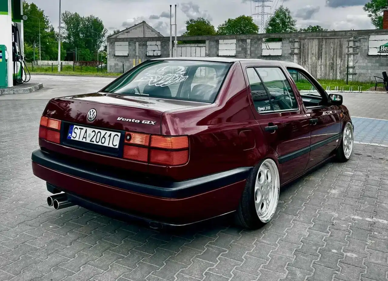 VW Vento - Zapomniany sedan? Co warto wiedzieć przed zakupem!