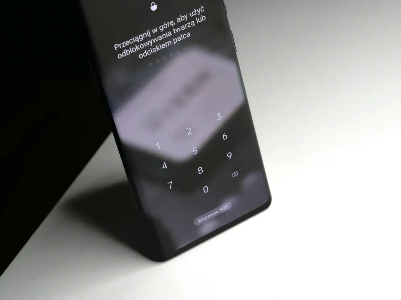 Zapomniany PIN? Odblokuj telefon (Android, iPhone, Samsung)
