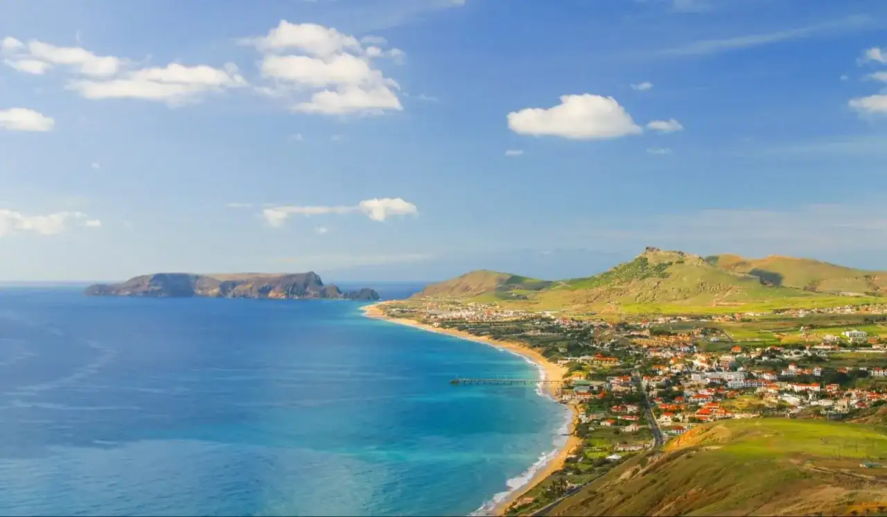Porto Santo - centrum, plaża i widoki bez pośpiechu