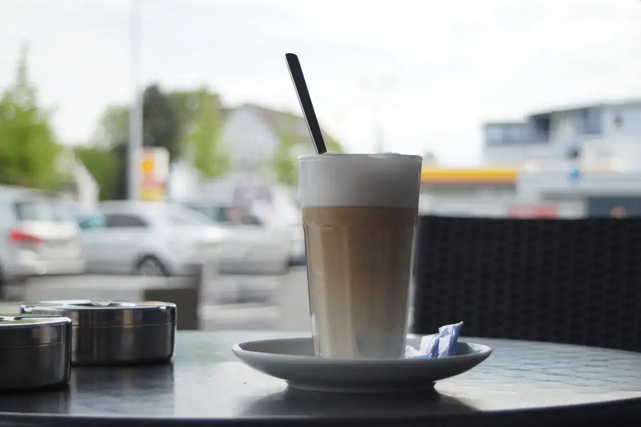 Latte Macchiato - Så gör du den perfekt & sover gott!