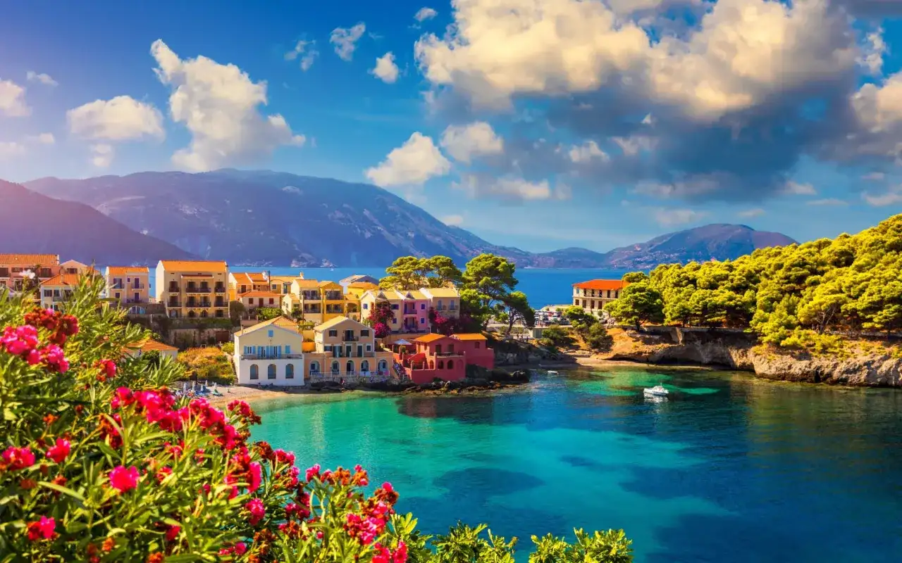 Kefalonia w czerwcu - Czy to idealny miesiąc na urlop?