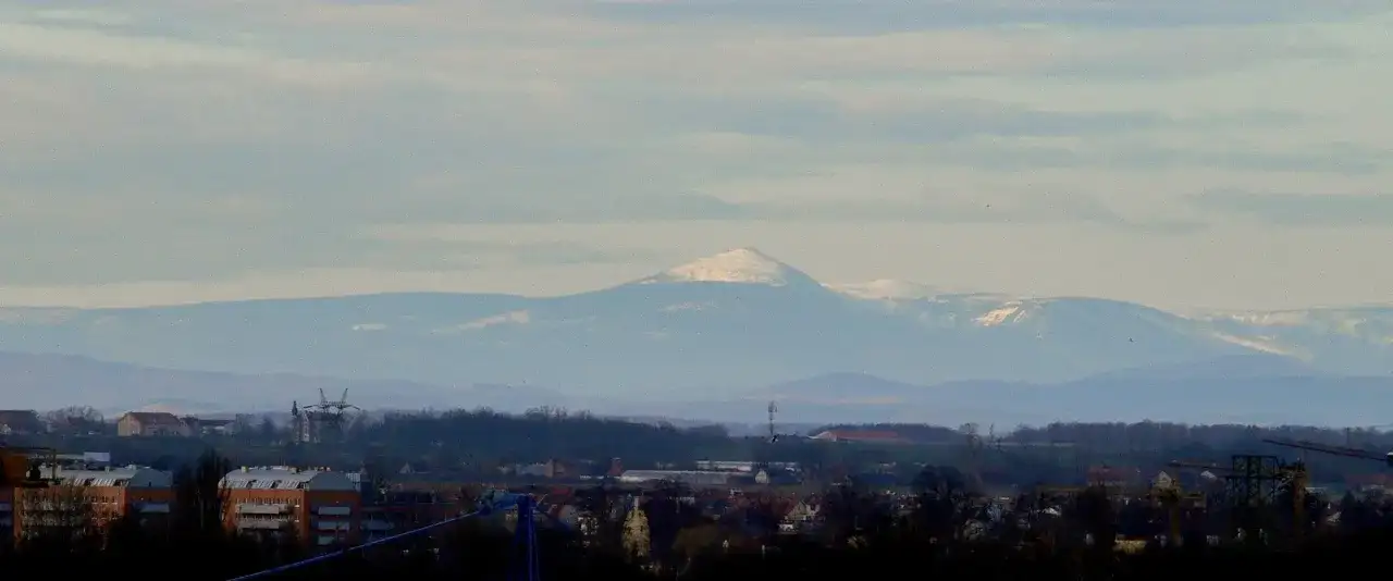 Jakie góry widać z Wrocławia? Ślęża, Karkonosze i Sudety