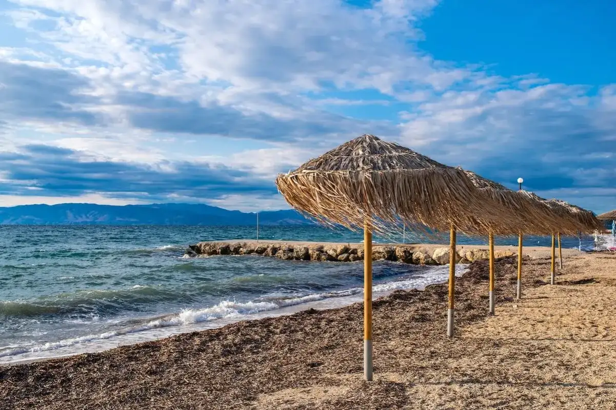Angela Beach opinie - czy to dobry wybór na Korfu?