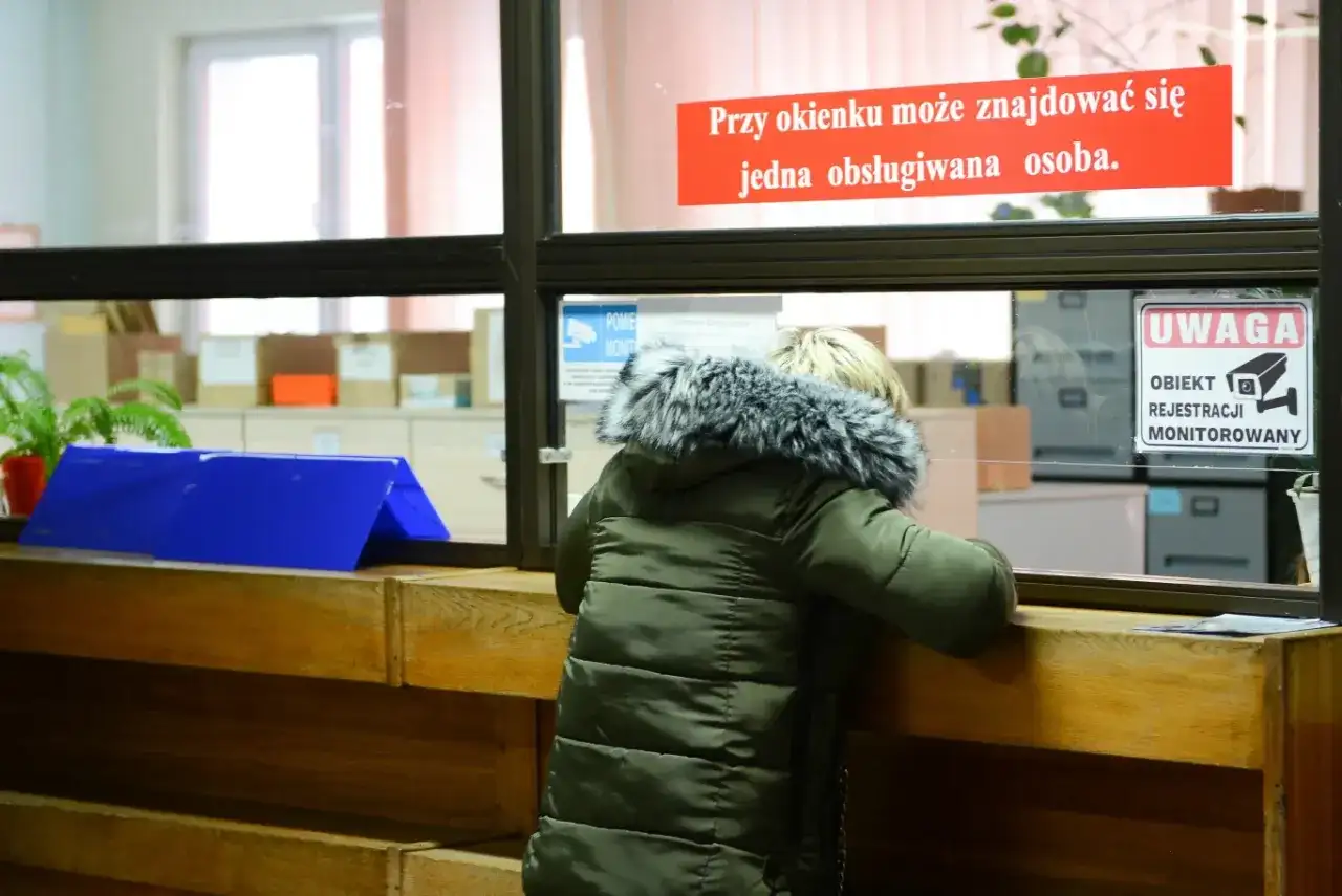 Odbiór dowodu rejestracyjnego - Uniknij pułapek i załatw to raz!