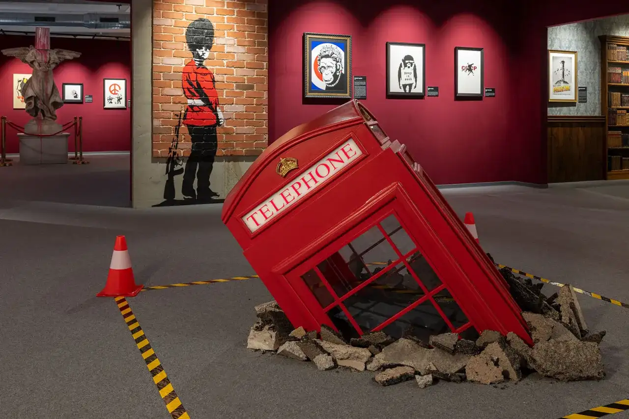 Banksy w Warszawie - wystawa, ślady i warszawski street art