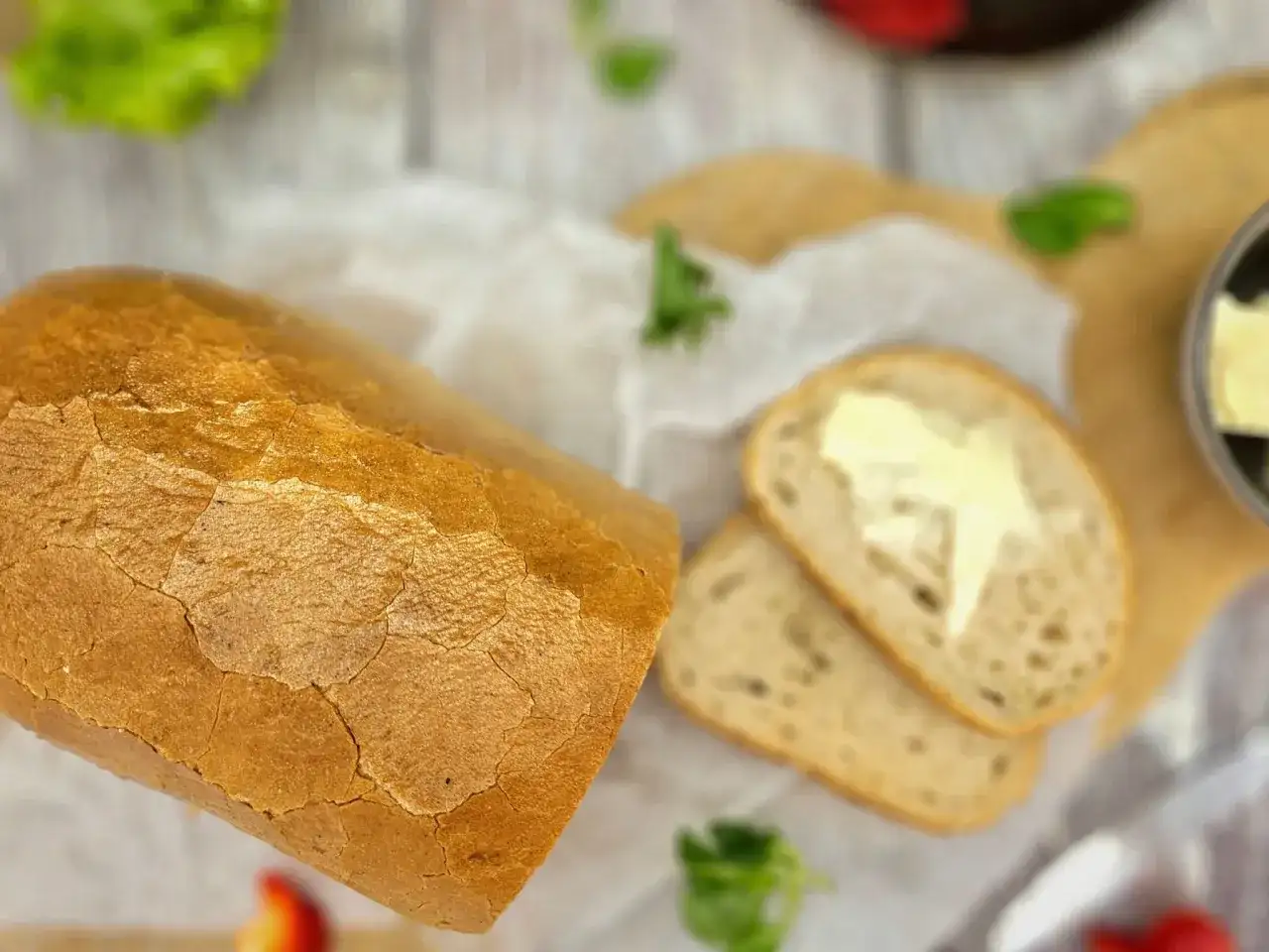 Jaki chleb nie powoduje wzdęć? Oto pieczywo dla wrażliwego brzucha
