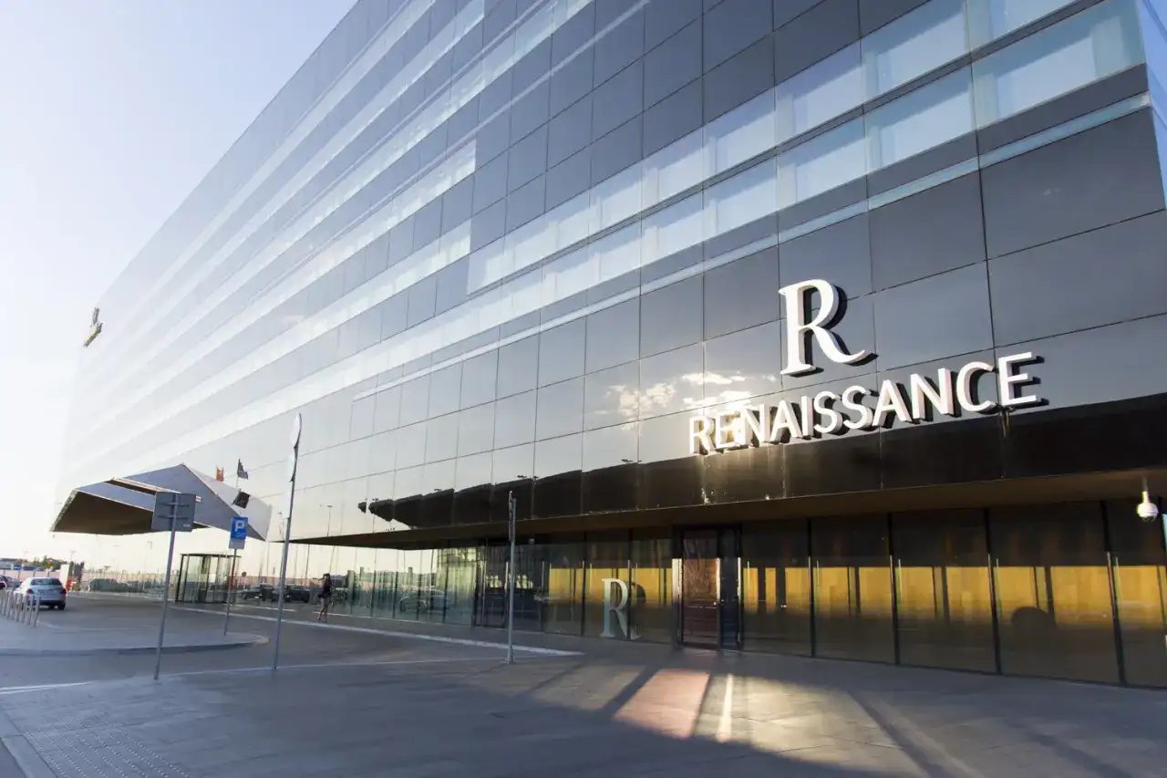 Renaissance Warsaw Airport Hotel - Czy warto? Sprawdź!