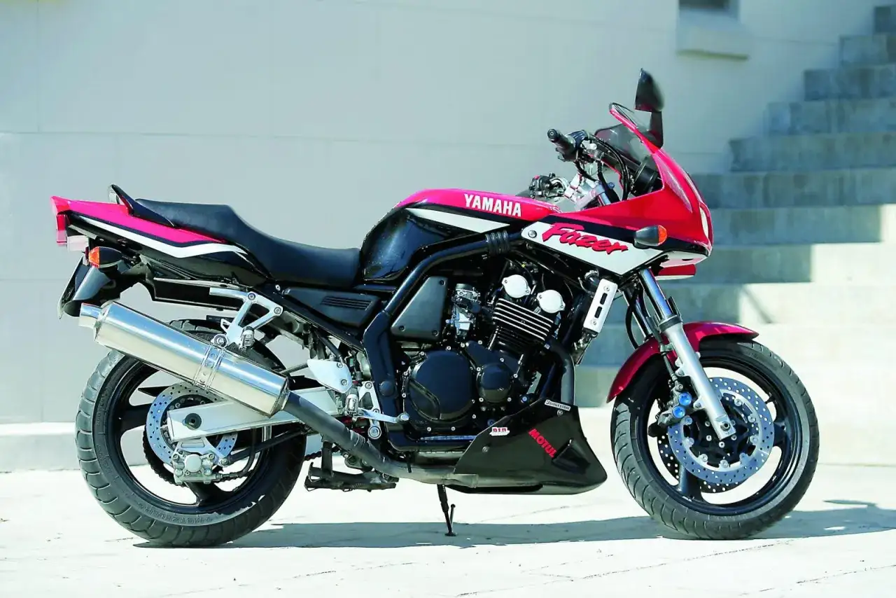 Yamaha Fazer - co to za motocykl i czy warto?