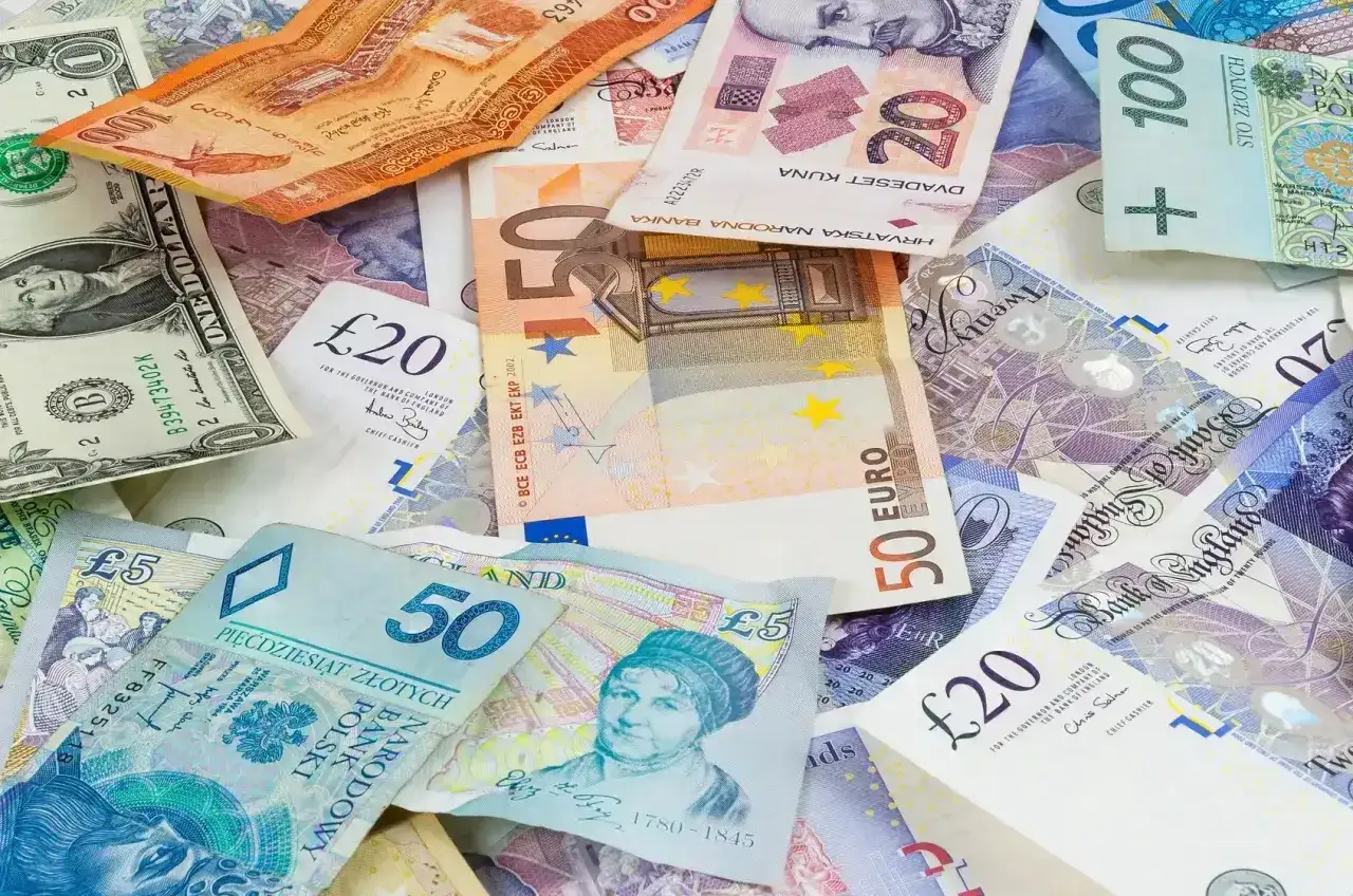 Waluta na Majorce - Euro? Ile gotówki zabrać i jak płacić?