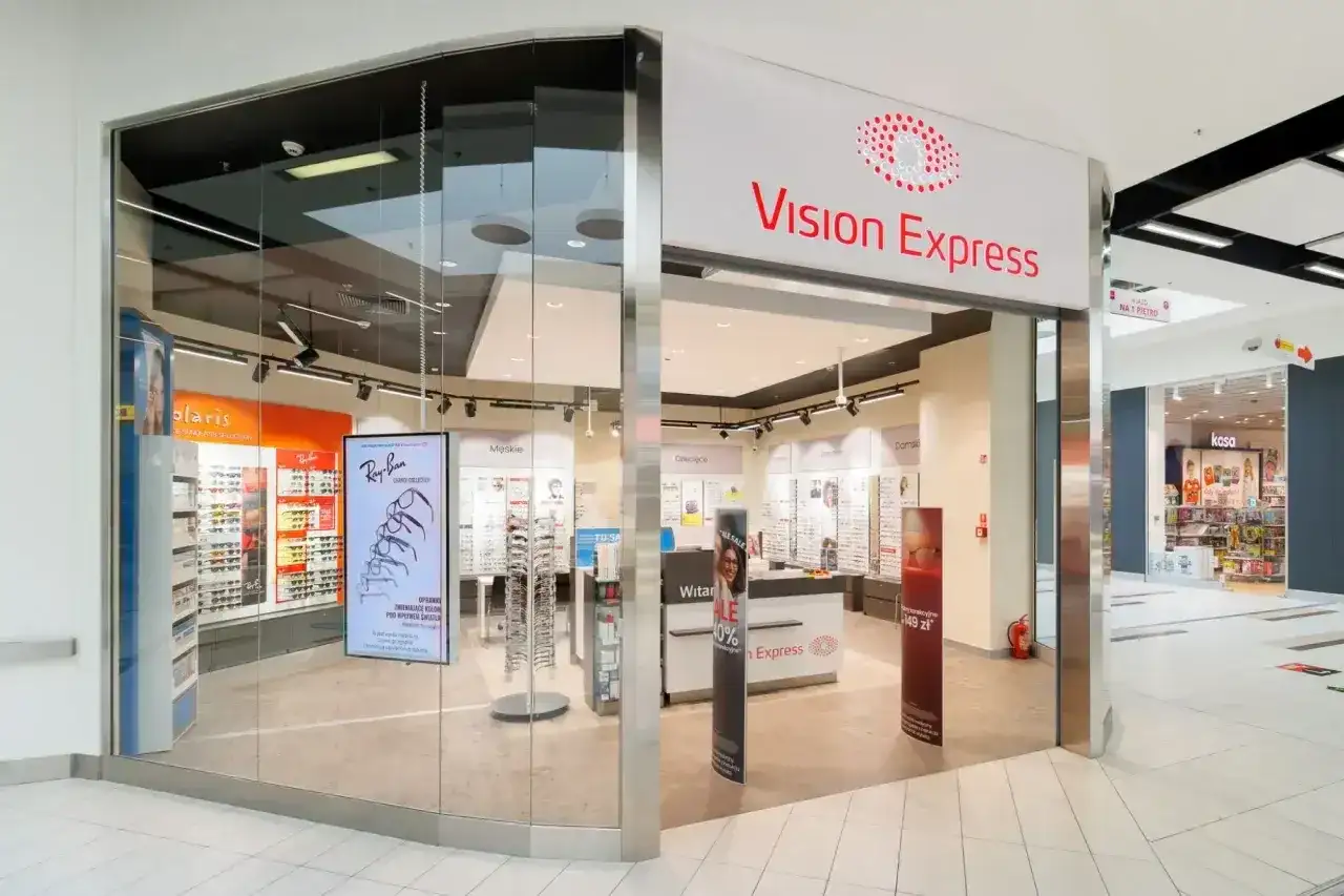 Vision Express - Promocje dla seniorów: jak oszczędzić na okularach?