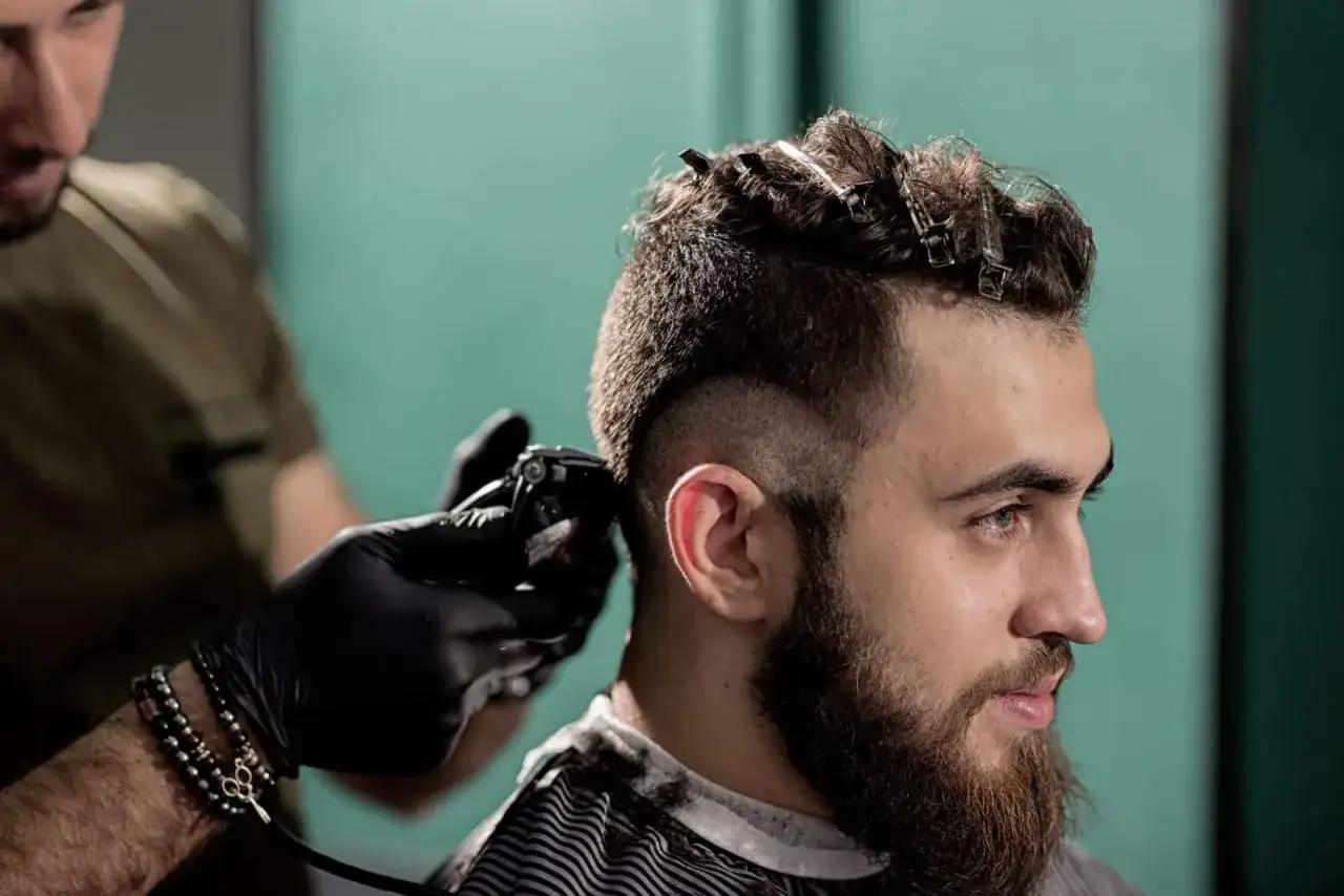 Mohawk court - Le guide ultime pour un style moderne