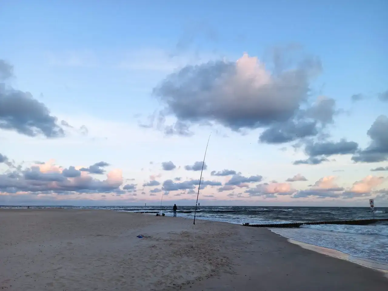 Zestaw do surfcastingu na Bałtyk - Jak rzucać dalej i bez splątań?