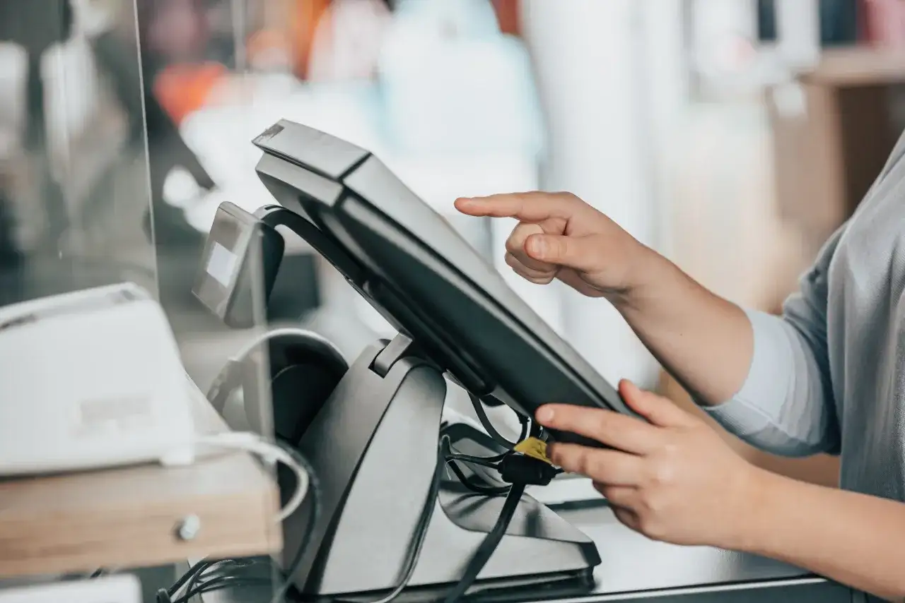 System POS - czym jest i jak wybrać go bez błędów