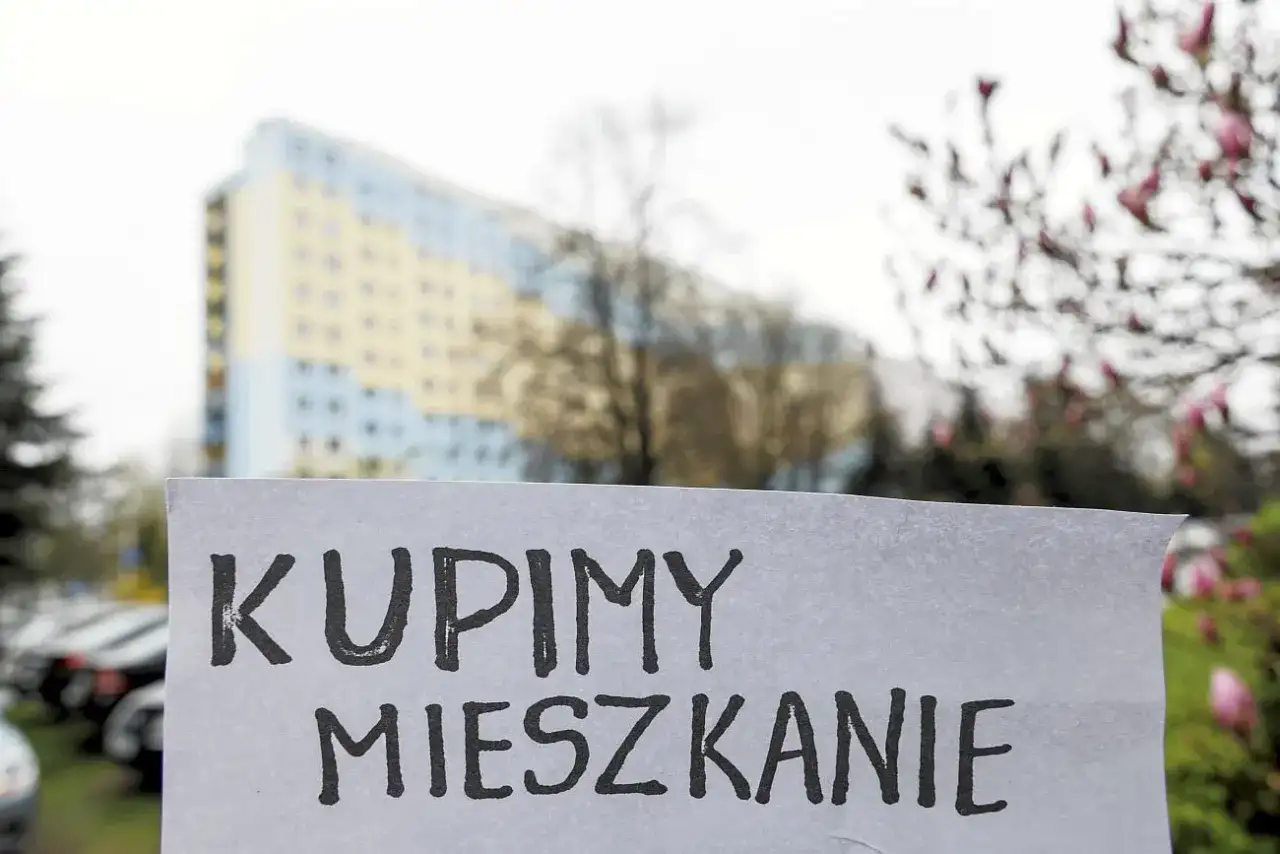 Ile kosztowało mieszkanie w latach 80 - Czy naprawdę było tak tanio?
