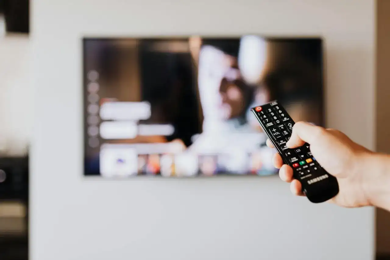 Jak wyłączyć audiodeskrypcję w Samsung TV? Szybka instrukcja