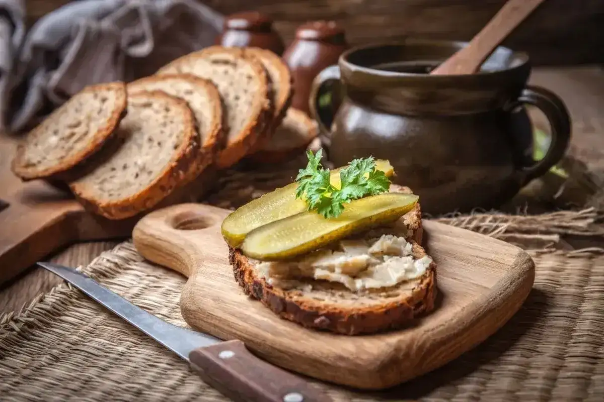 Domowy smalec - zrób idealny! Poradnik krok po kroku