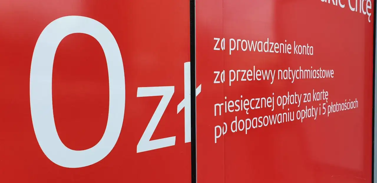 Debet w Santander - Jak zrozumieć i spłacić minus na koncie?