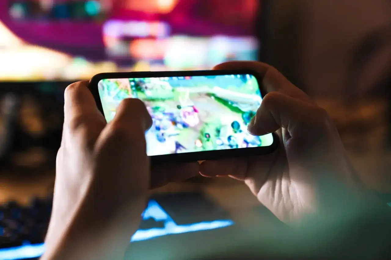 5G w smartfonie - Czy naprawdę warto? Praktyczny przewodnik