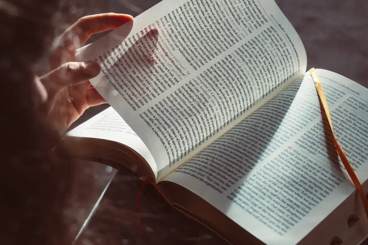 Dogmaty wiary katolickiej: Co musisz wiedzieć?