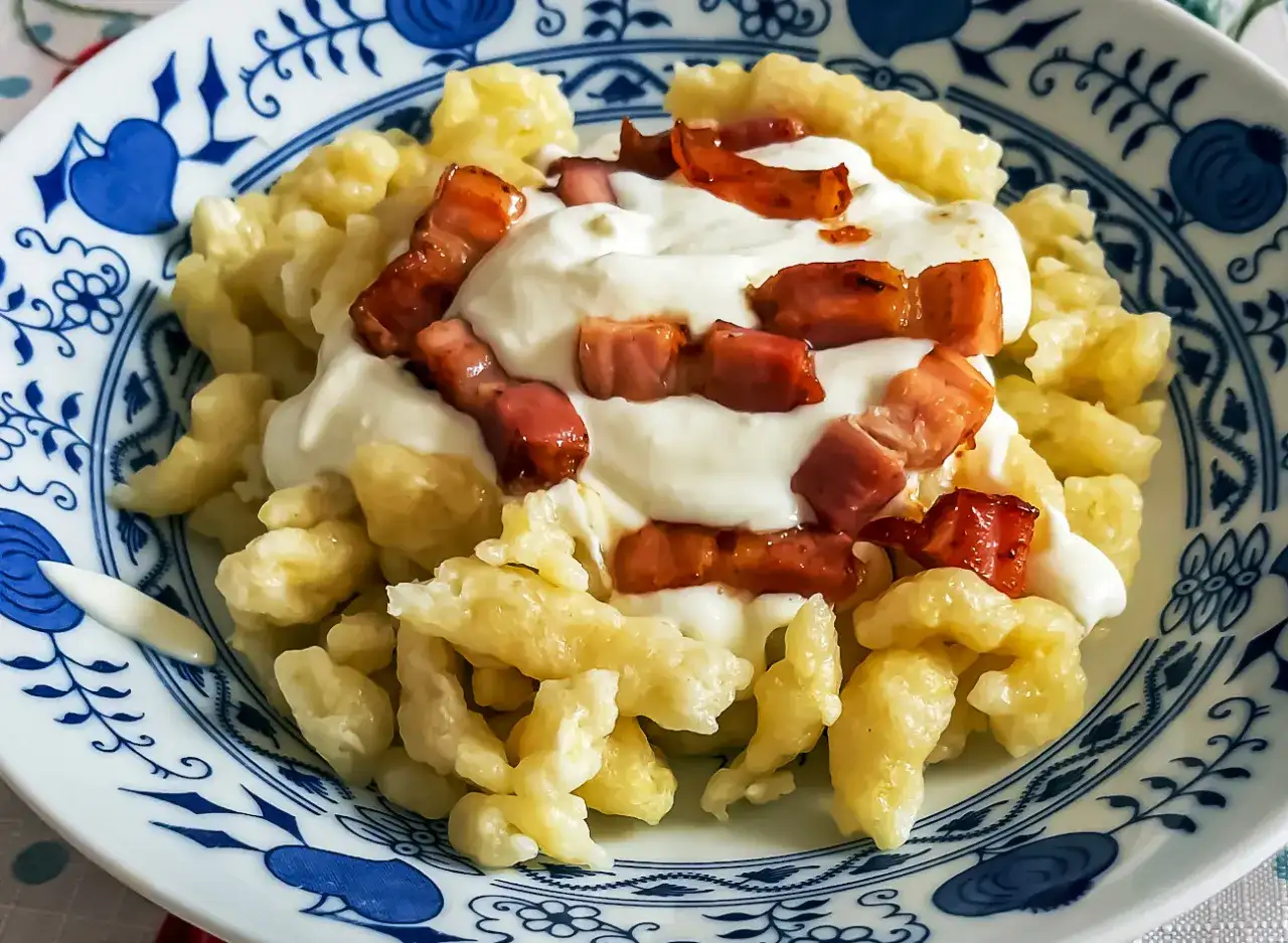 Puszyste kluski kładzione - przepis bez glutów i zakalca!