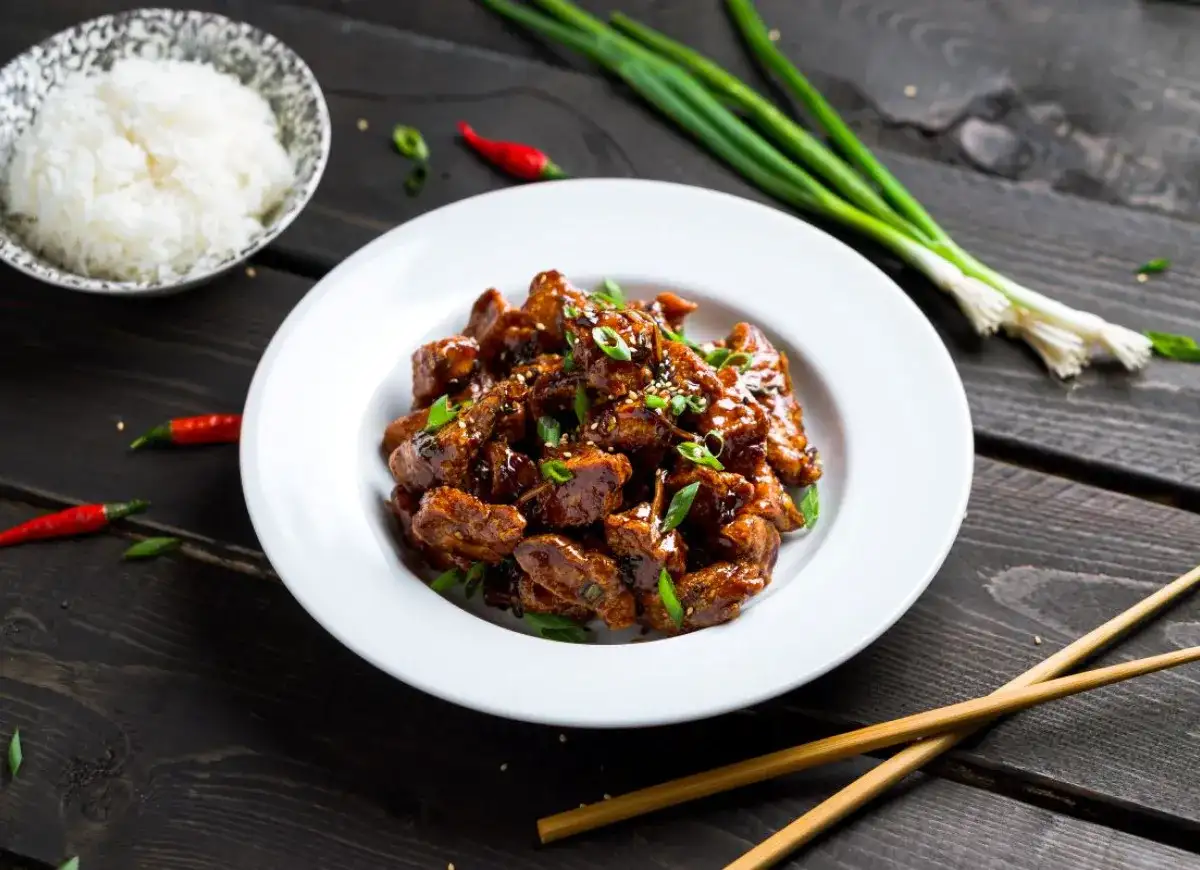 Kurczak Luc Lac - Jak zrobić idealny wietnamski stir-fry?