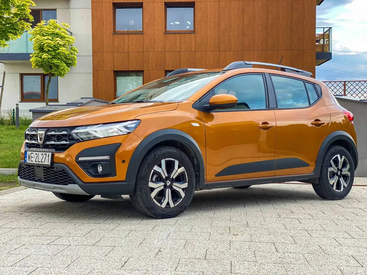 Dacia Sandero i Stepway - która wersja naprawdę się opłaca?