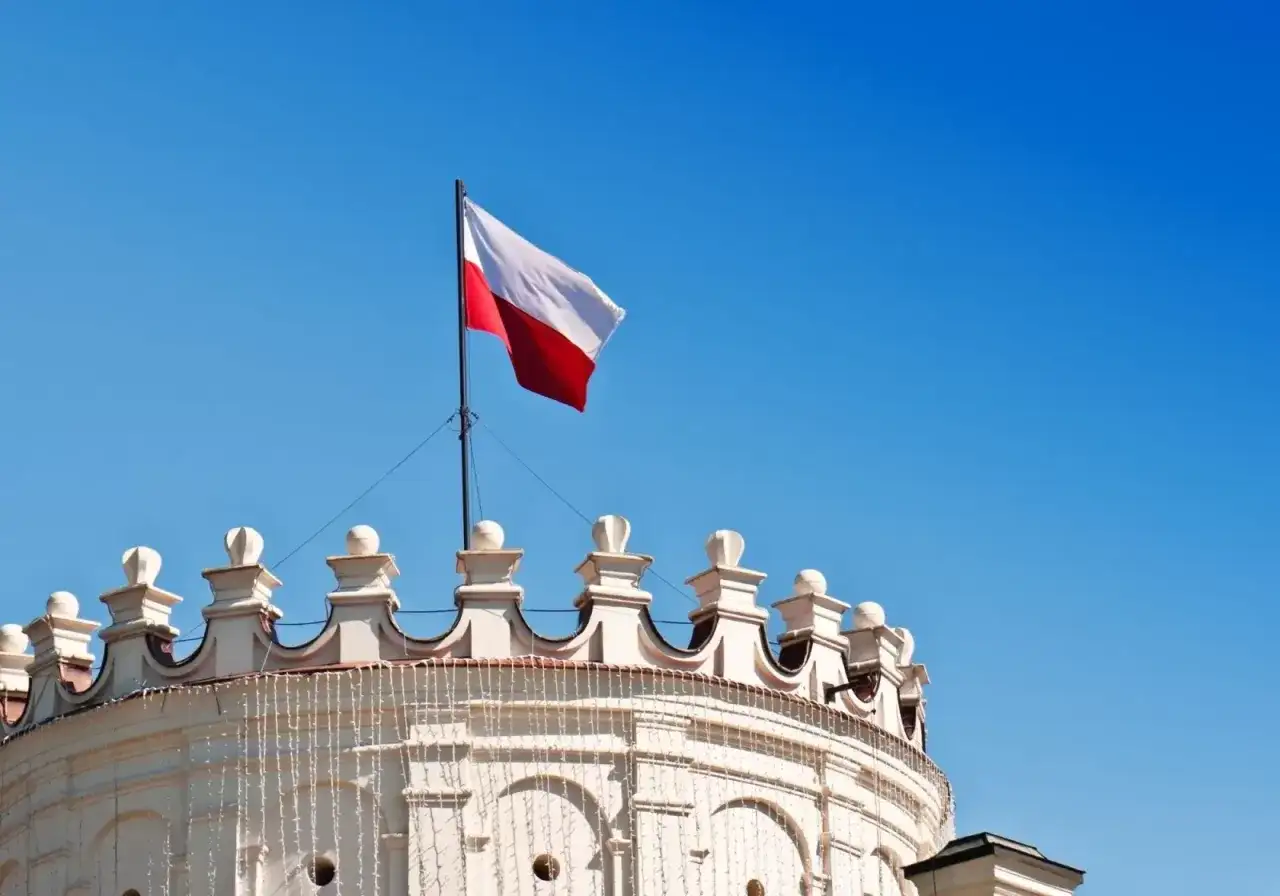 Flaga Polski - proporcje 5:8. Wymiary i jak uniknąć błędów
