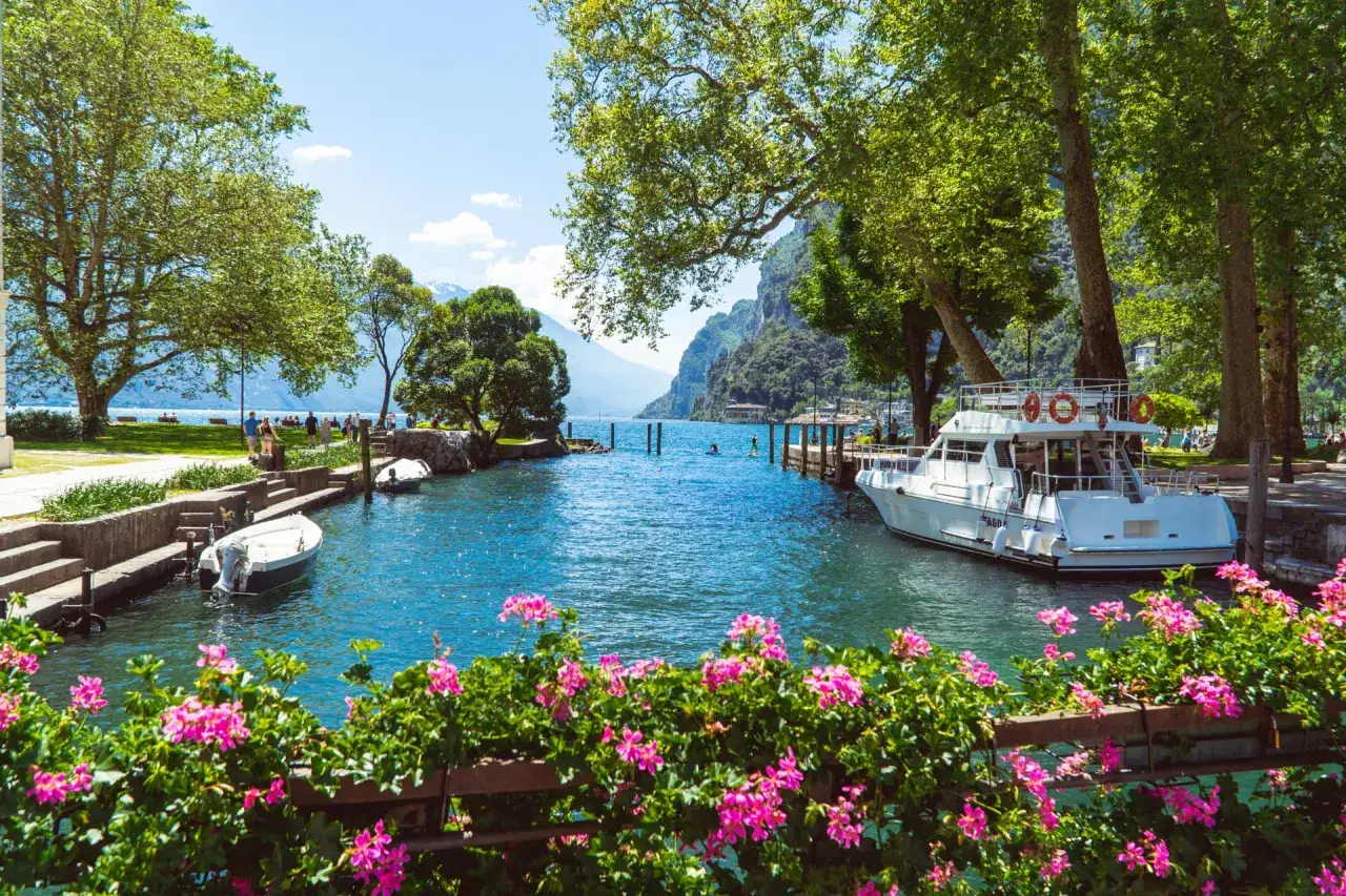 Bergamo i Garda - Idealny duet na krótki wyjazd? Sprawdź!