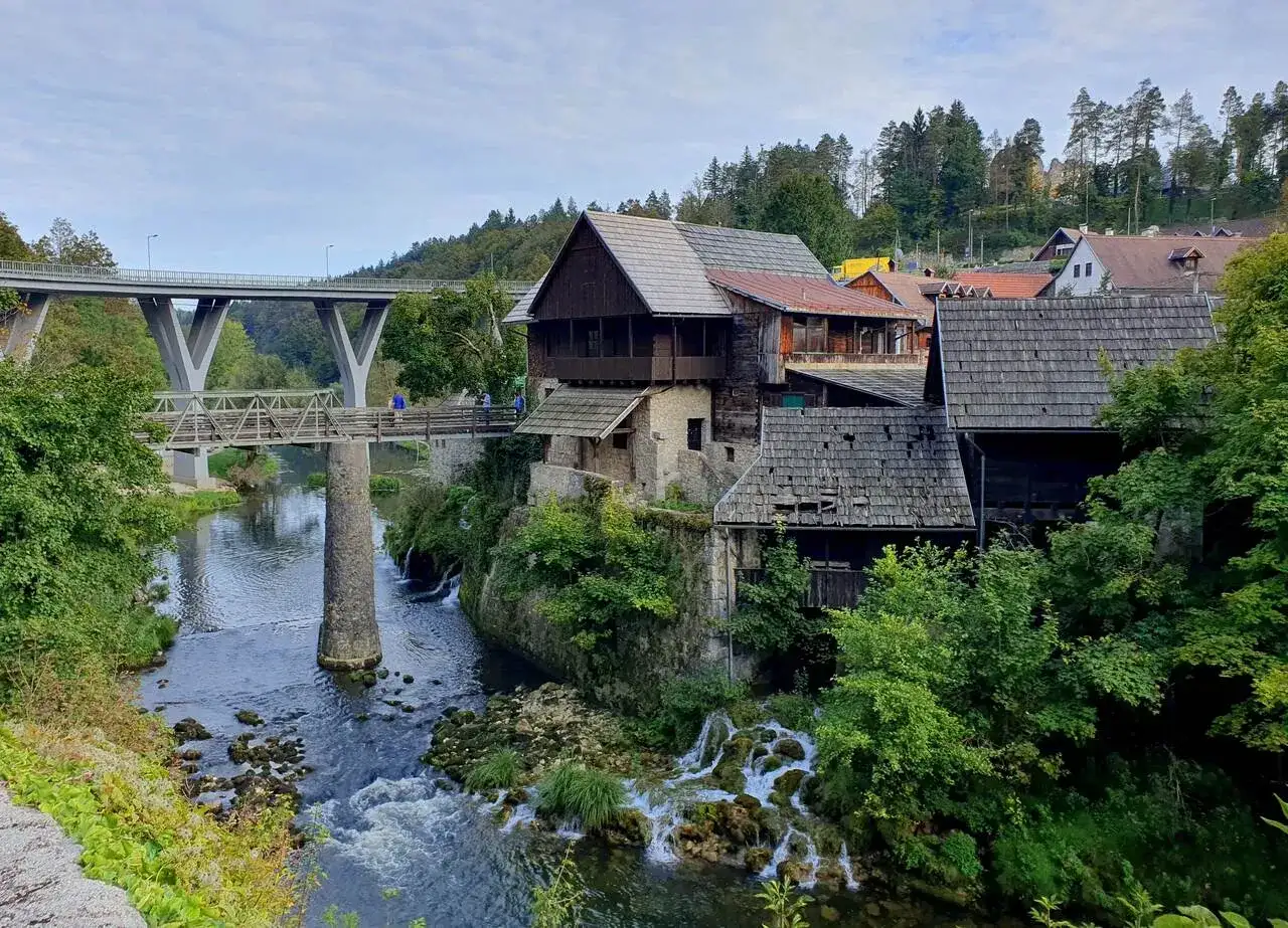 Wodospady w Chorwacji - Plitvice, Krka, Rastoke i Mreżnica