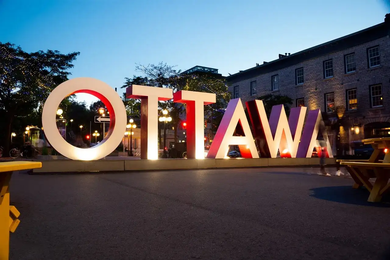 Stolica Kanady - Ottawa: Dlaczego warto ją odwiedzić?