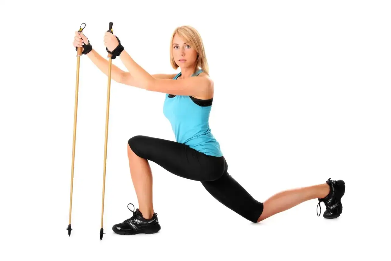 Nordic walking od podstaw - technika, sprzęt i pierwsze treningi