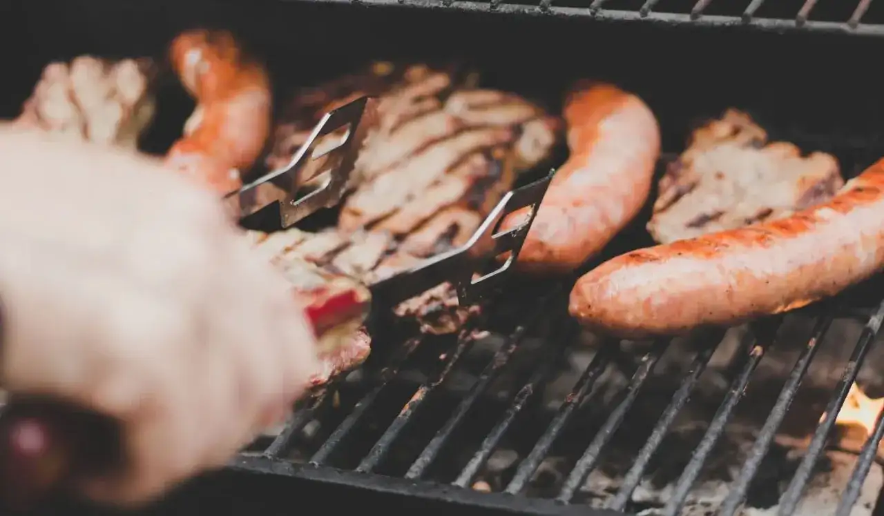 Jak przyrządzić kaszankę? Smażenie, pieczenie, grill przepisy i sekrety