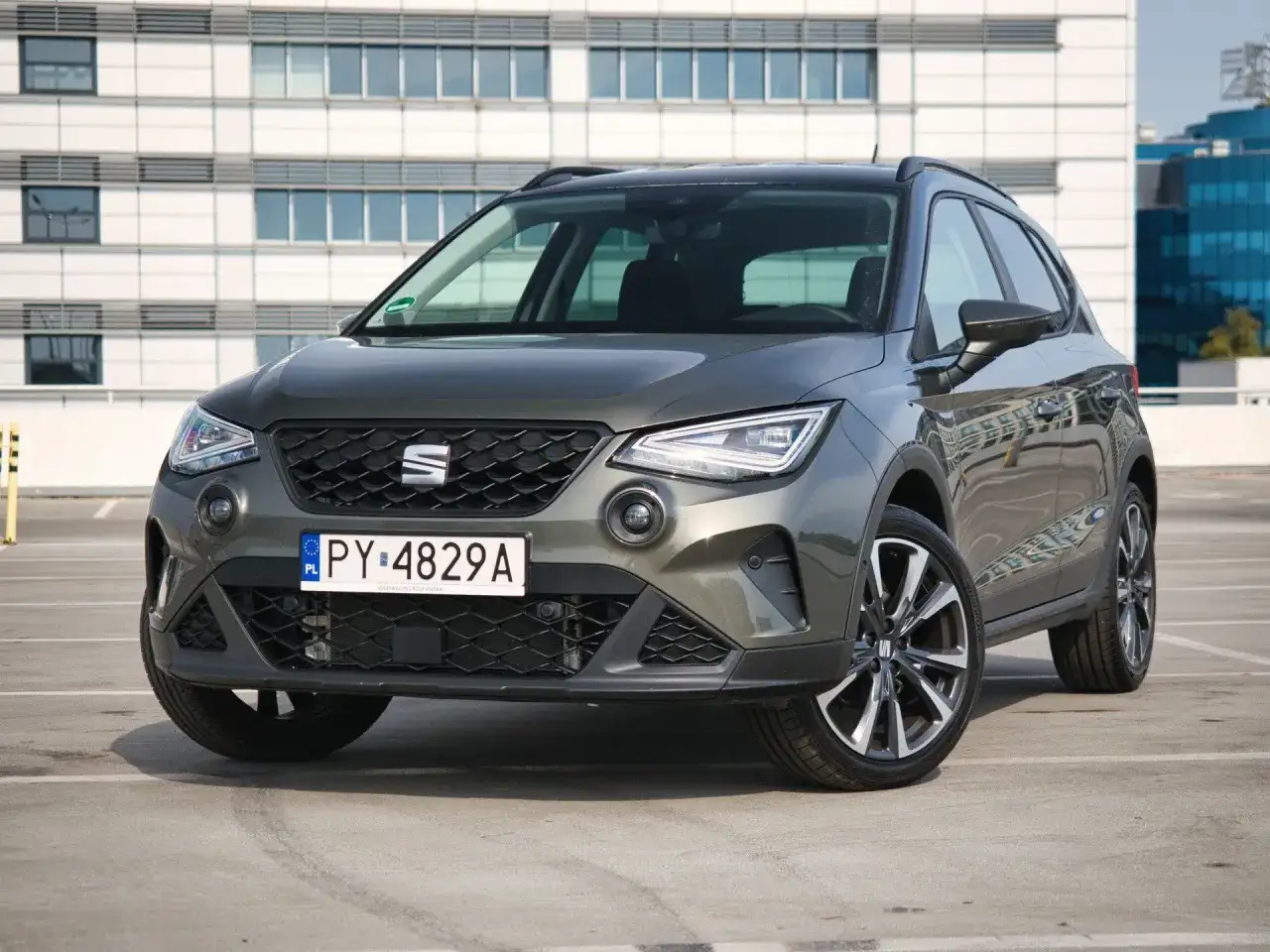 SEAT Arona 1.0 TSI - Czy to SUV do miasta i na szuter?