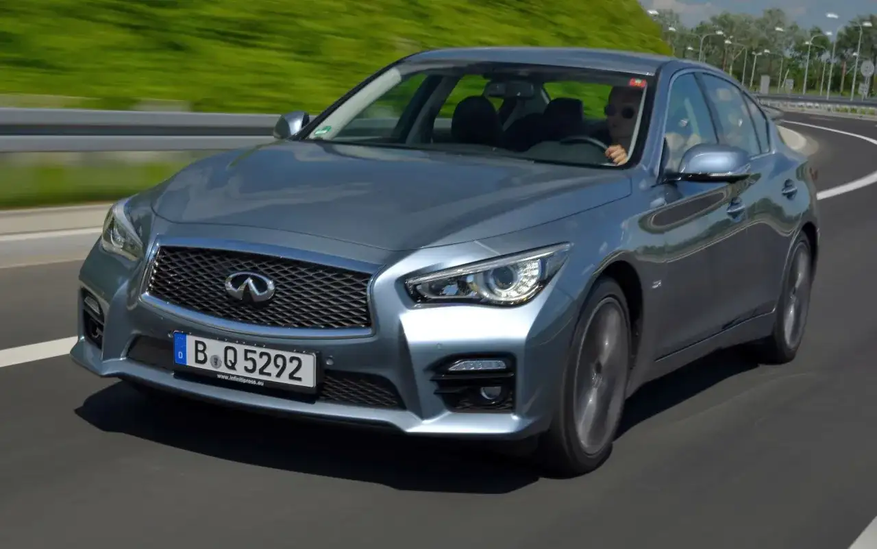 Infiniti - Czy warto kupić? Modele, opinie, na co uważać