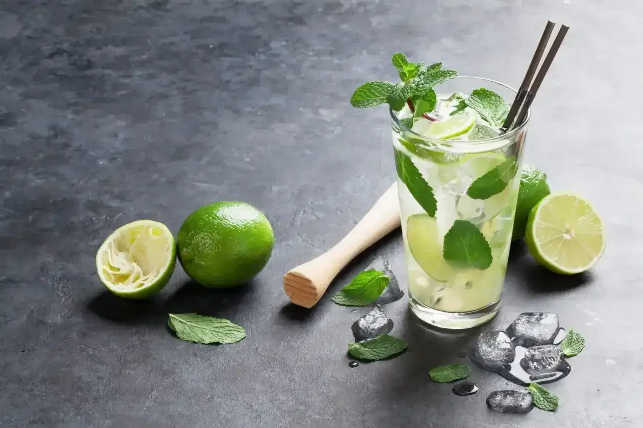 Mojito - Jak smakuje idealne? Odkryj sekret świeżości!