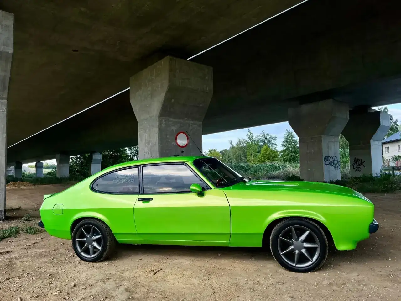 Ford Capri 1970 - Czy ten klasyk ma sens dziś? Sprawdź!