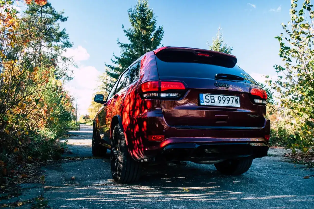 Jeep Grand Cherokee Trackhawk - czy to nadal ma sens?