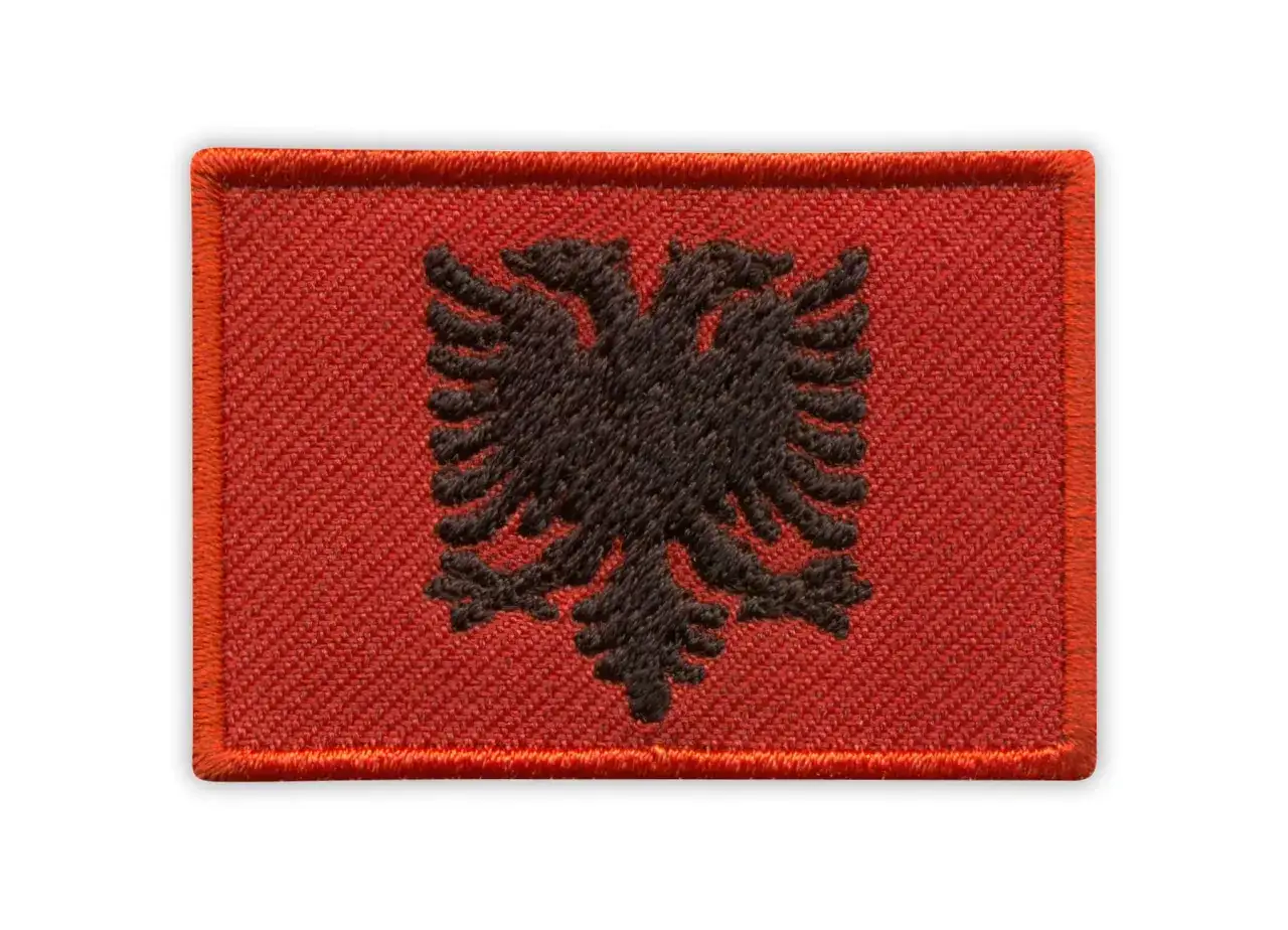 Flaga Albanii - Skąd ten orzeł? Historia i symbolika